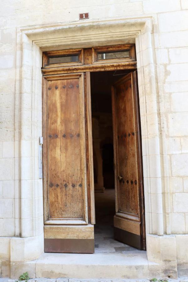 Uzes, Au Coeur Du Centre Medieval La Boussole D'Uzes, Appartement De Caractere Du XVII -Eme Siecle ภายนอก รูปภาพ