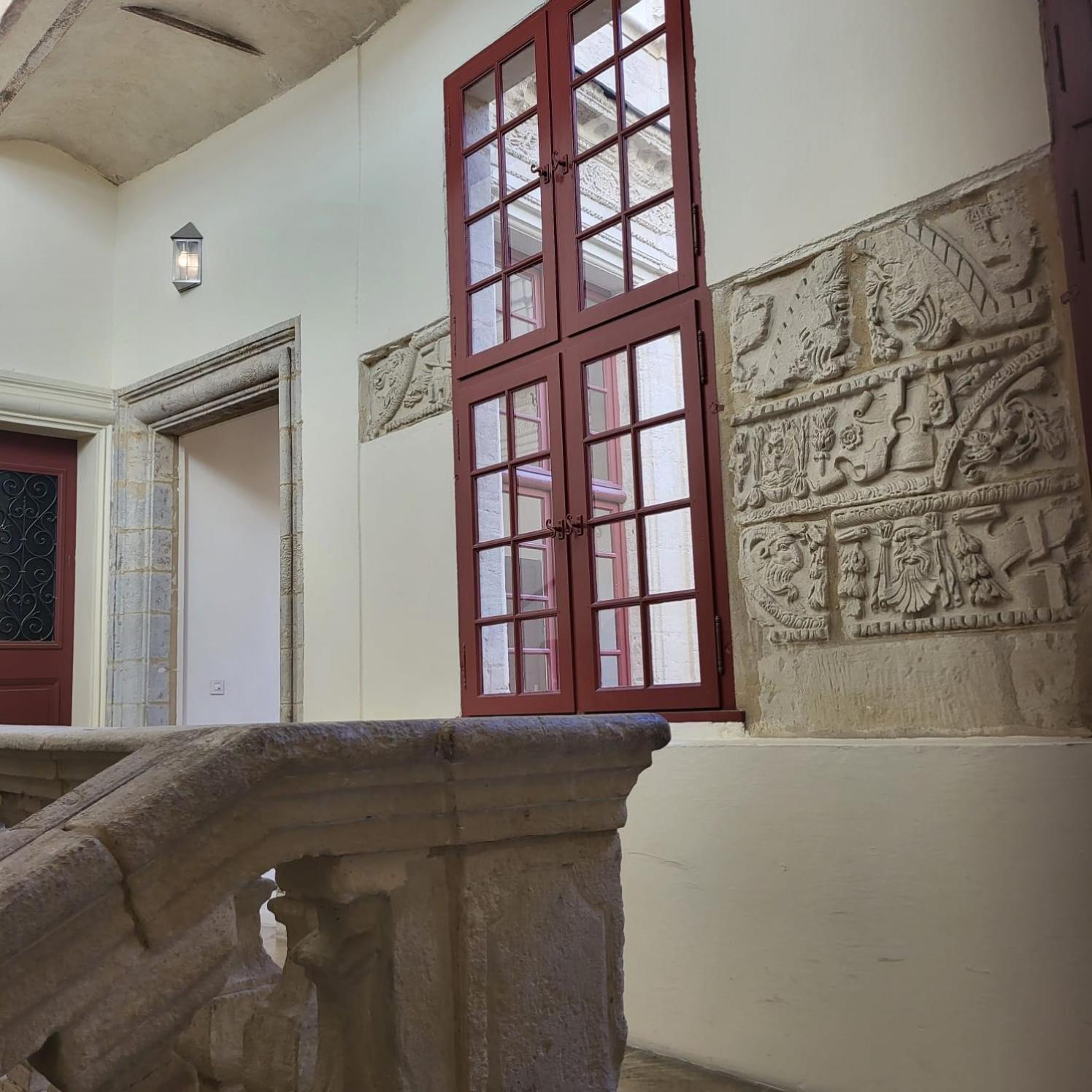 Uzes, Au Coeur Du Centre Medieval La Boussole D'Uzes, Appartement De Caractere Du XVII -Eme Siecle ภายนอก รูปภาพ
