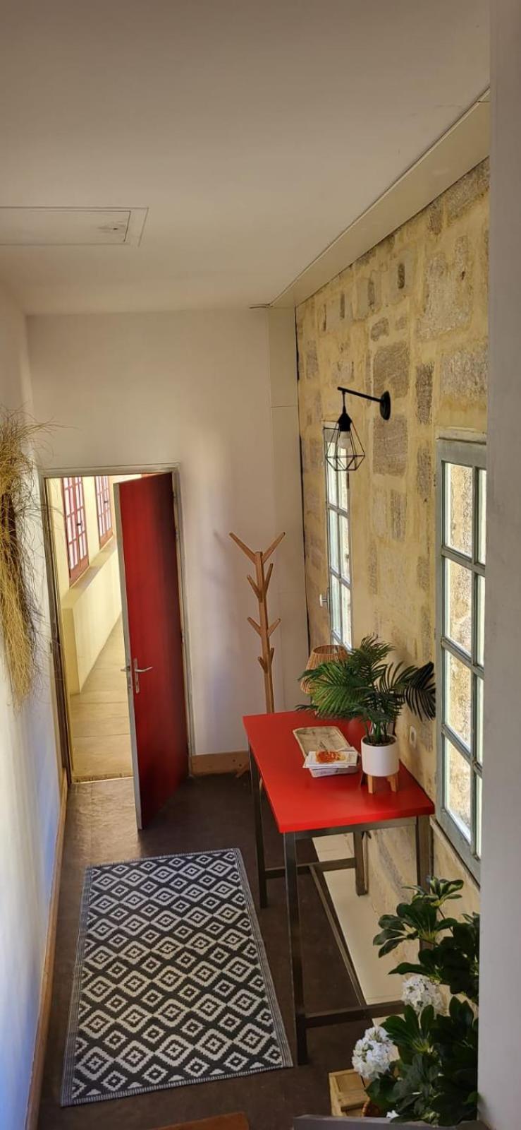 Uzes, Au Coeur Du Centre Medieval La Boussole D'Uzes, Appartement De Caractere Du XVII -Eme Siecle ภายนอก รูปภาพ
