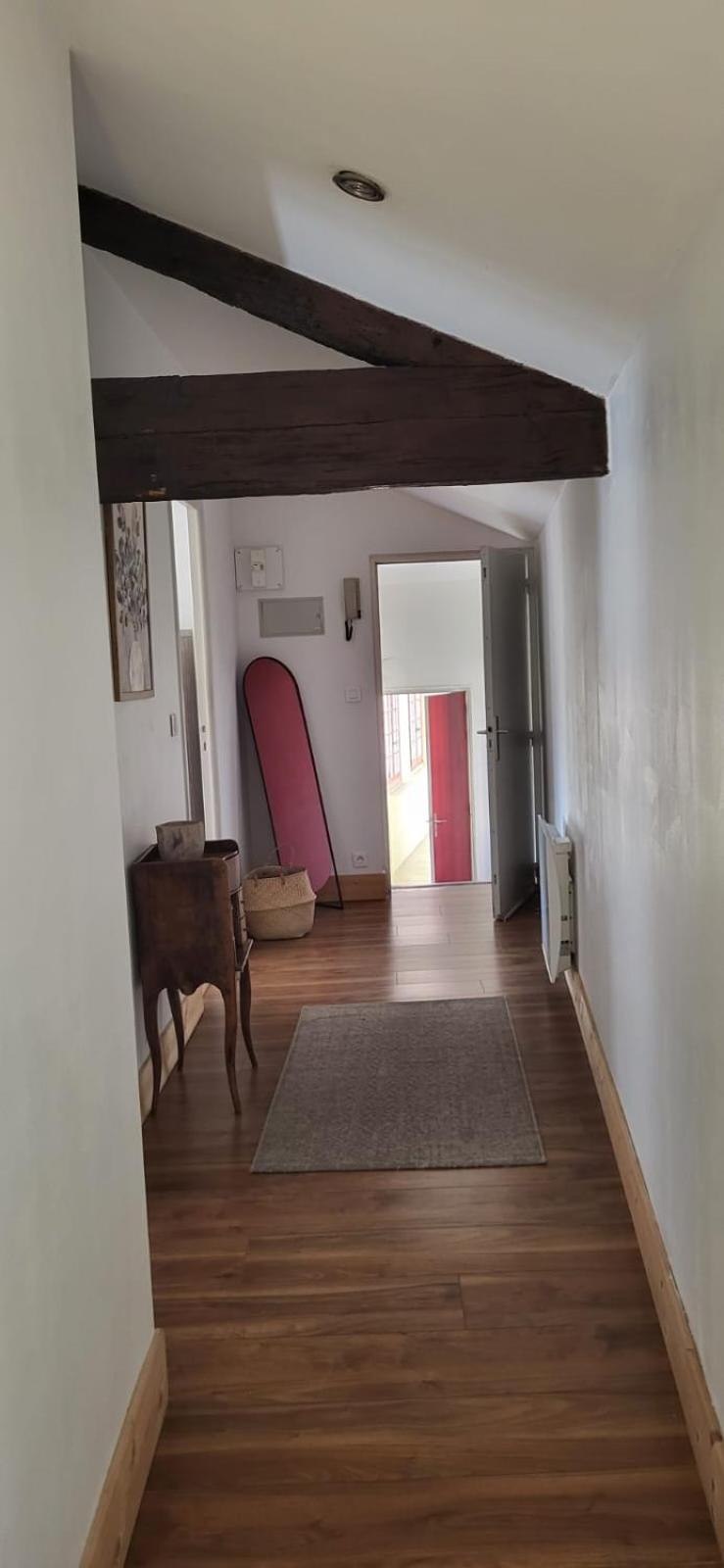 Uzes, Au Coeur Du Centre Medieval La Boussole D'Uzes, Appartement De Caractere Du XVII -Eme Siecle ภายนอก รูปภาพ